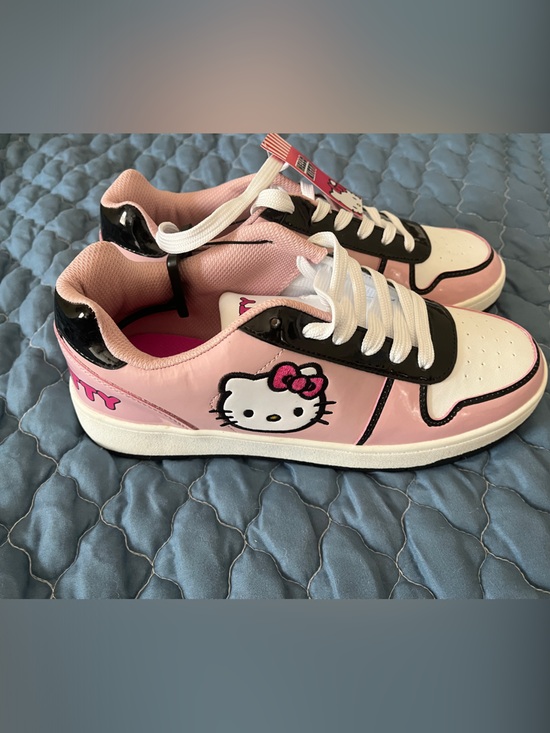 Hello Kitty Shoes - Hello Kitty Pink, White & Black Women’s Lace-Up Sneakers